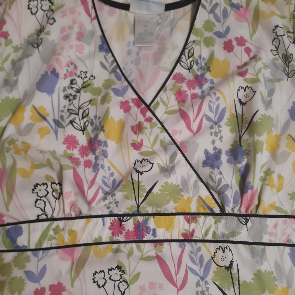 SB SCRUBS SCRUB TOP - Picture 4 of 7
